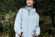 户外休闲女装怎么选_适合徒步的轻便搭配
