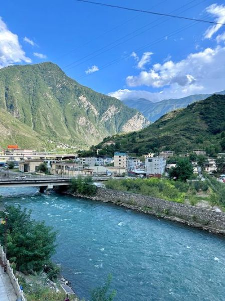 理县有高原反应吗_理县海拔多少米