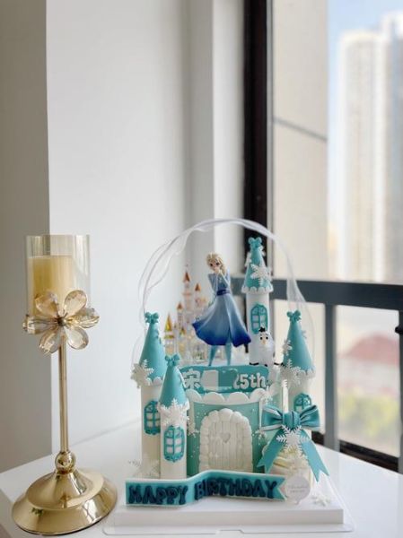 冰雪奇缘生日蛋糕怎么做_冰雪奇缘蛋糕价格多少钱
