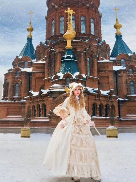 俄罗斯冰雪旅游最佳时间_俄罗斯冰雪旅游穿什么衣服