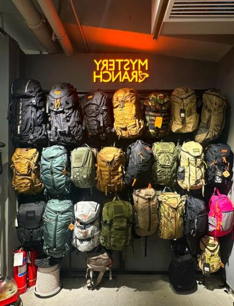 美国户外用品店哪家好_露营装备怎么选