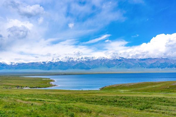 高原湖泊景观有哪些_高原湖泊最佳观赏时间