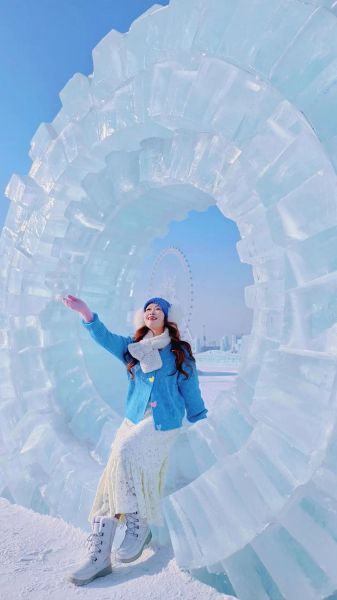 冰雪世界拍照技巧_冬天去冰雪世界穿什么