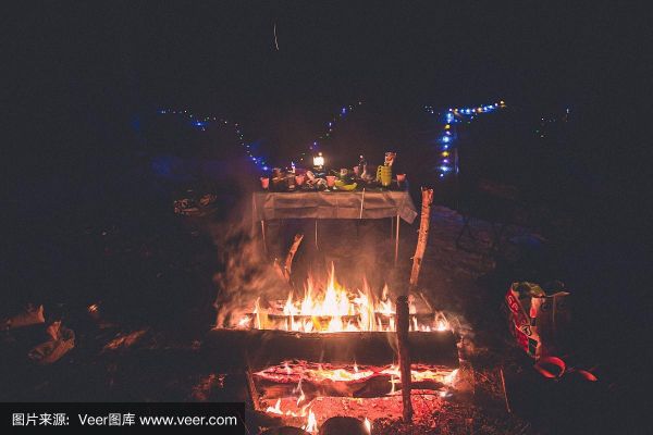 冰雪覆盖的篝火_如何点燃