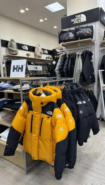 北京户外用品实体店哪家好_北京户外装备哪里买便宜