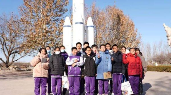 北京精华学校怎么样_北京精华学校学费多少钱