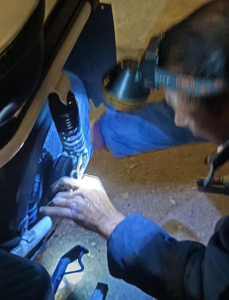 高原爆胎怎么办_高原爆胎原因