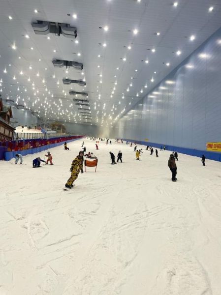 广州万达城冰雪门票价格_广州万达城冰雪世界好玩吗
