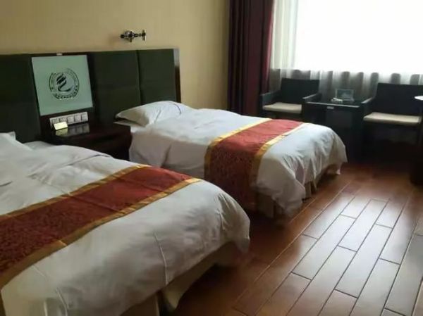 多巴高原训练基地在哪_海拔多少米