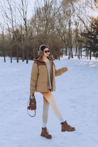 冰雪衣服怎么搭配_冰雪衣服保暖吗