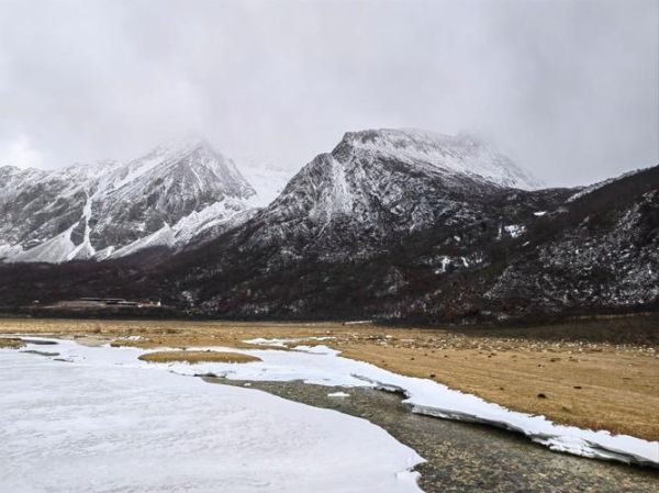 雪什么高原_青藏高原为什么常年积雪