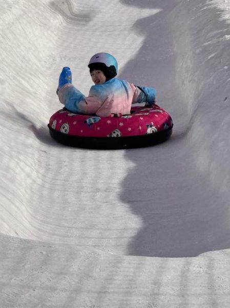 冰雪飞飞是什么游戏_冰雪飞飞怎么玩