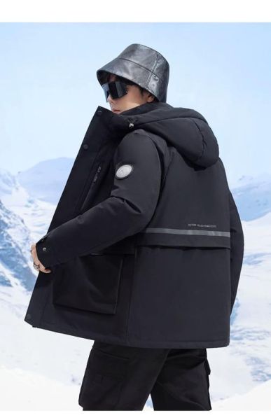 国内户外羽绒服哪个牌子好_怎么选才保暖