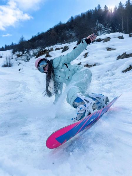 冰雪摔跤图片怎么拍_冰雪摔跤拍摄技巧