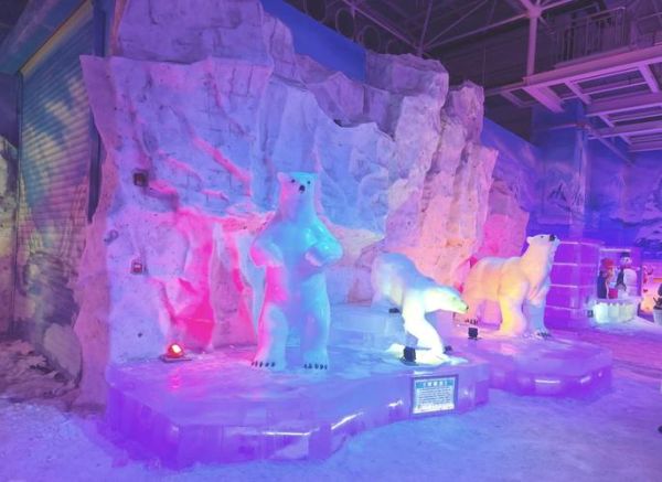 三只熊冰雪王国冰雕馆门票价格_值得去吗