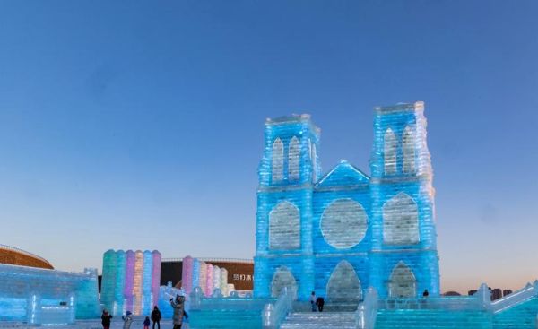 青岛冰雪大世界门票多少钱_青岛冰雪大世界怎么去