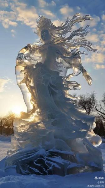 冰雪雕塑艺术怎么学_冰雪雕塑艺术用什么工具