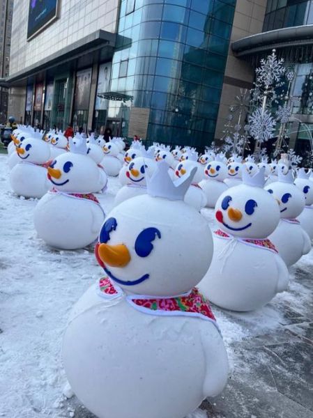 郑州冰雪有租衣服吗_郑州冰雪装备租赁价格