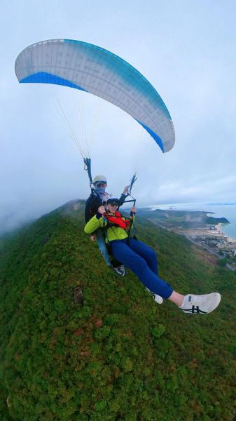 朝雾高原滑翔伞体验价格_朝雾高原滑翔伞安全吗