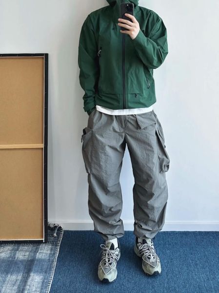 户外徒步服装怎么选_徒步穿什么衣服最舒适