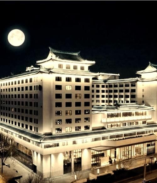 北京华侨大厦位置在哪_预订价格多少钱