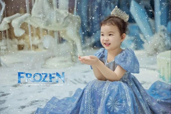 冰雪奇缘主题儿童摄影怎么拍_冰雪奇缘儿童摄影多少钱