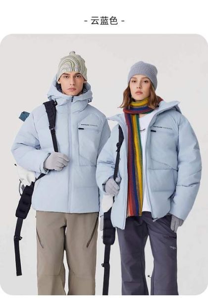 户外羽绒服哪个牌子好_如何挑选保暖又轻便的户外羽绒服