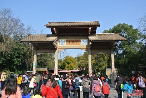 珍珠泉冰雪圣诞村门票价格_开放时间