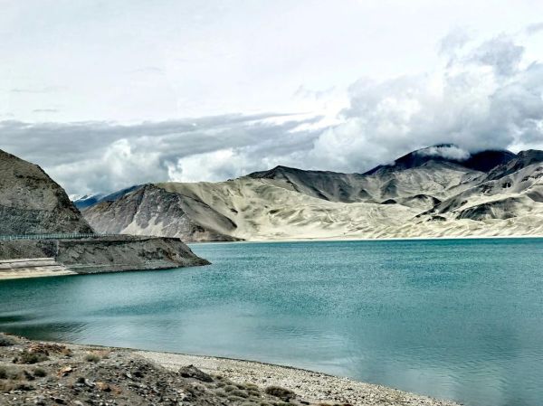 帕米尔高原冰山在哪里_怎么去最方便