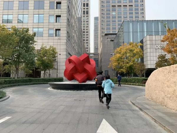 北京银泰置业有限公司怎么样_北京银泰中心写字楼租金