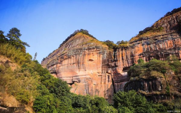 丹霞山冬天有雪吗_丹霞冰雪奇观在哪里