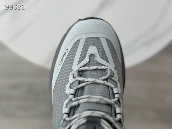 哥伦比亚户外登山鞋怎么样_哥伦比亚登山鞋防水吗