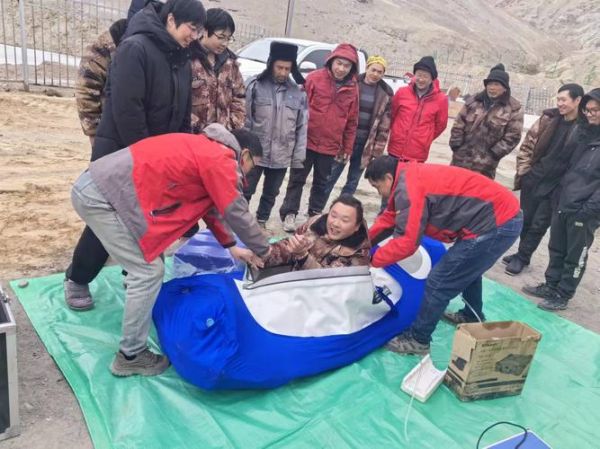 高原打扑克会不会缺氧_高原打扑克注意事项