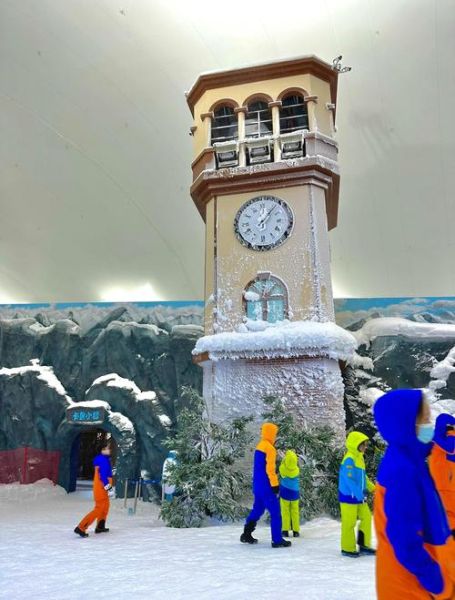 观澜冰雪城好玩不_门票价格贵吗