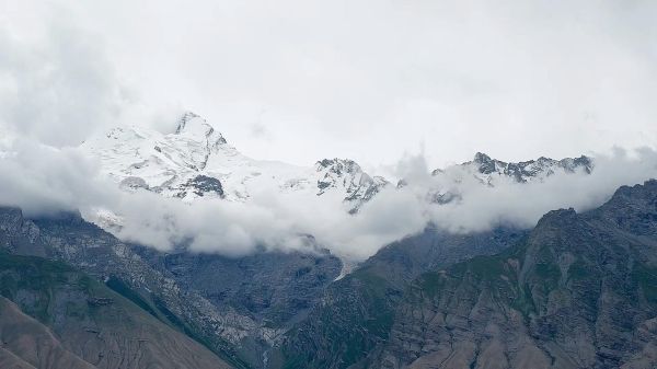 高原沙恵是谁_高原沙恵作品有哪些