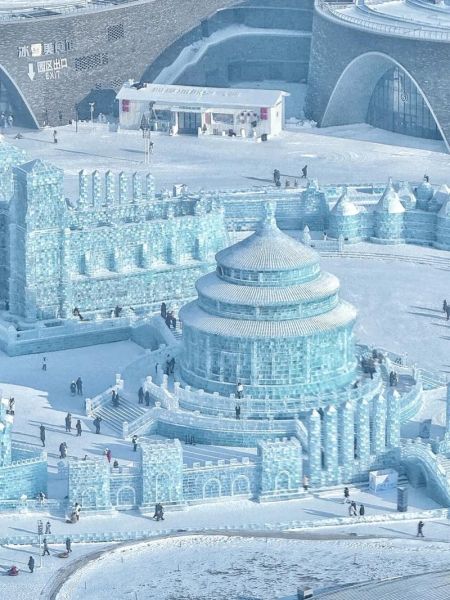 哈尔滨冰雪大世界哪个好_冰雪大世界和雪博会区别